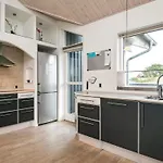 Ferienhaus 5 Star Holiday Home In Albaek *