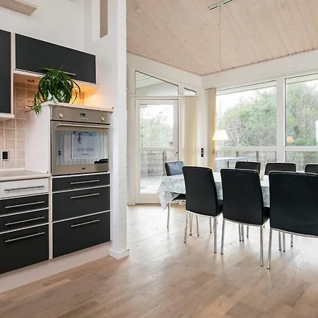 5 Star Holiday Home In Albaek